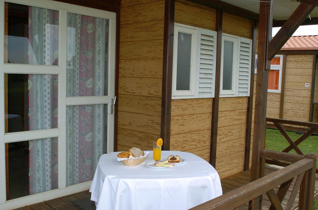Parque De Campismo Da Ilha Do Pessegueiro Hotel Porto Covo Cameră foto